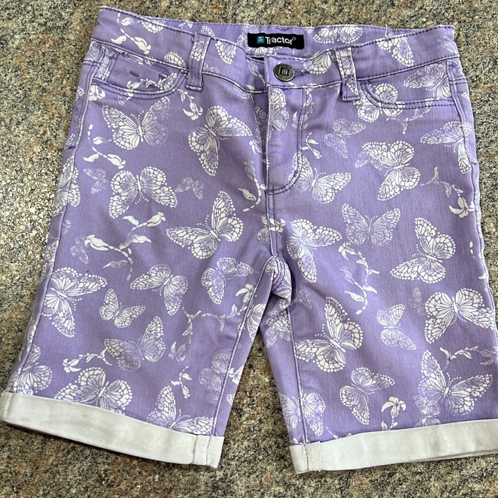 Tractr shorts size 10
